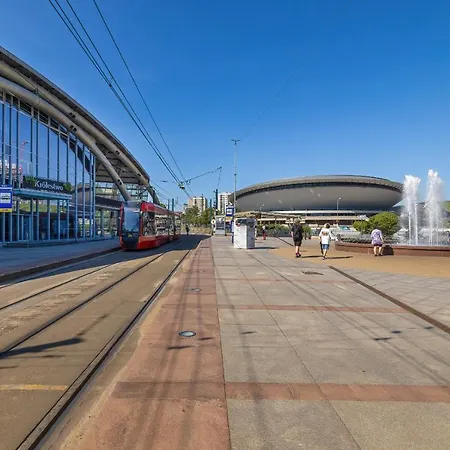 Katowicka Comfy Next To Spodek By Renters *