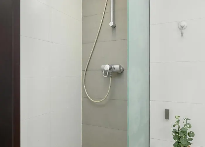 Katowicka Comfy Next To Spodek By Renters