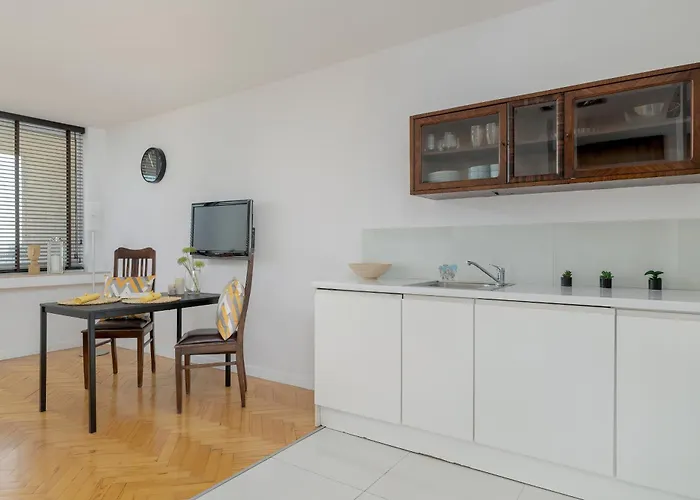 Katowicka Comfy Next To Spodek By Renters Apartamento *